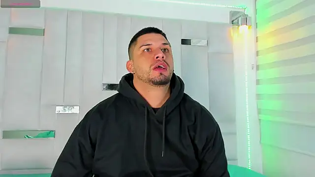 Snapshot of Jacob19_ chatting on October 2025 11:40:01 AM Jacob19 online show from October 2025 11:40:01 AM