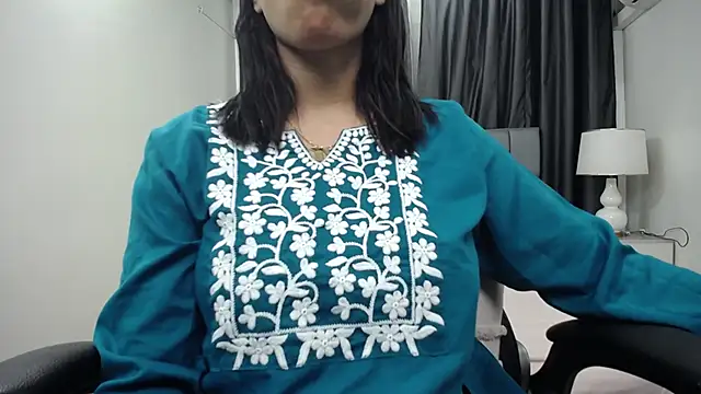 Snapshot of kashvi_ chatting on February 2026 07:10:01 PM kashvi online show from February 2026 07:10:01 PM