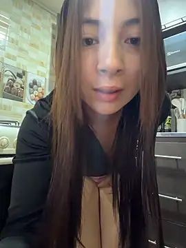 Karlee Grey1 online show from April 2026 10:29:01 PM