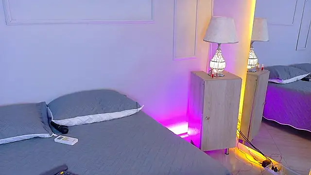 ElectraScot online show from November 2025 07:57:01 PM