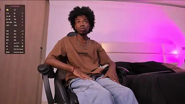 AllexJacob online show from December 2025 01:15:01 PM