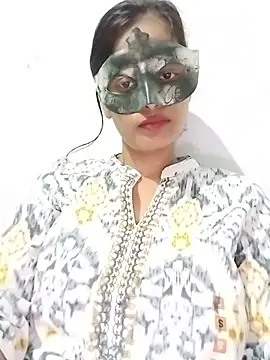ms-naina online show from July 2026 07:08:02 PM