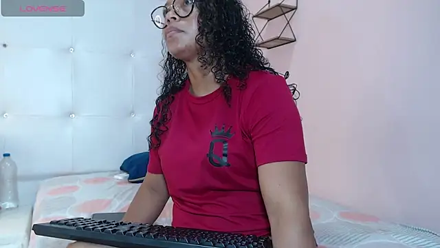 valery storm  online show from October 2025 12:50:01 PM
