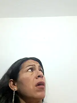 camilavargas  online show from December 2025 08:26:02 PM