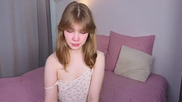 pienaple online show from February 2026 04:11:01 AM