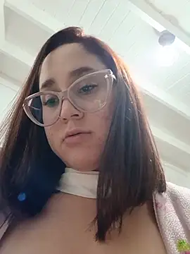 Snapshot of linameii chatting on June 2026 02:58:01 AM linameii online show from June 2026 02:58:01 AM