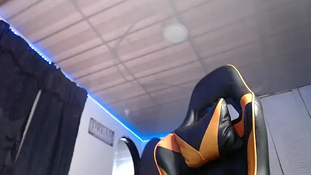 Chrys harris77 online show from September 2025 09:53:01 PM