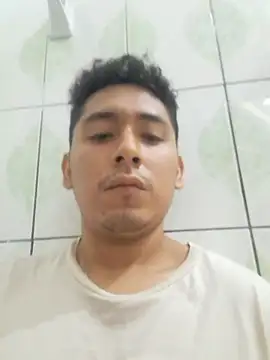 Snapshot of latinbigcock1_ chatting on October 2025 01:44:02 AM latinbigcock1 online show from October 2025 01:44:02 AM