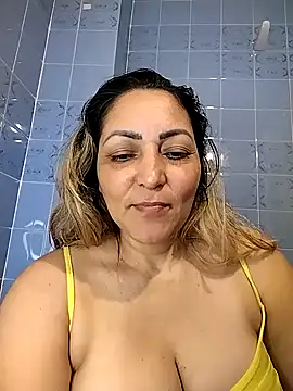 Lunita86 online show from November 2025 02:34:02 AM