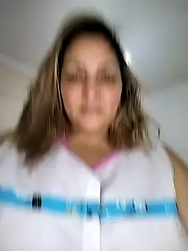 Lunita86 online show from December 2025 01:56:02 AM