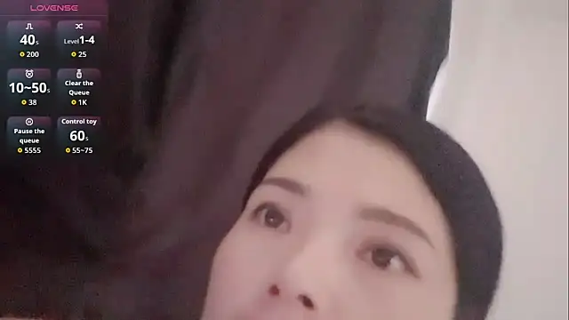 Xiaoxiao-258 online show from October 2025 12:38:01 AM