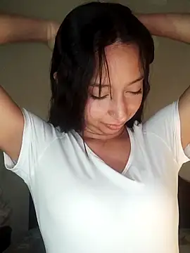 Vale stone  online show from March 2026 10:35:02 PM