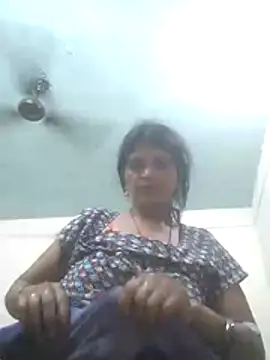 Hott cutgirl online show from May 2026 06:04:02 PM