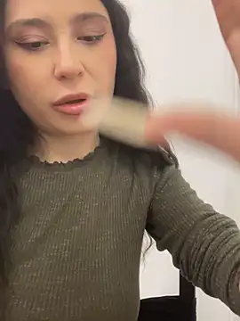 Snapshot of Valerie_Ohara chatting on October 2025 04:54:01 AM Valerie Ohara online show from October 2025 04:54:01 AM