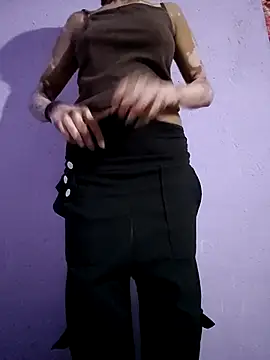 Snapshot of sweet_simmi chatting on November 2025 01:55:01 PM sweet simmi online show from November 2025 01:55:01 PM