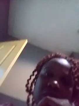 Lovely12 online show from December 2025 06:50:01 PM