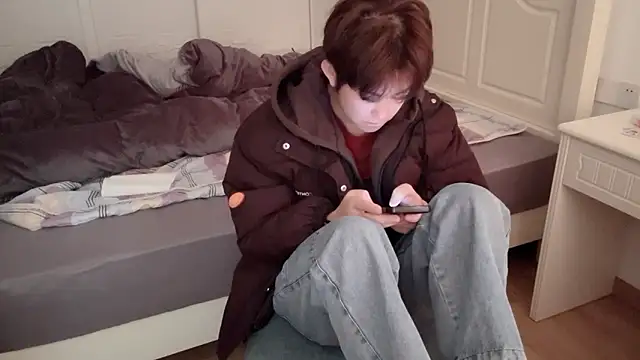 Snapshot of xlong00099 chatting on December 2025 07:14:02 AM xlong00099 online show from December 2025 07:14:02 AM