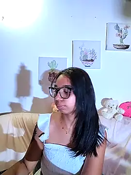 Suzanelee1 online show from September 2025 02:16:02 AM