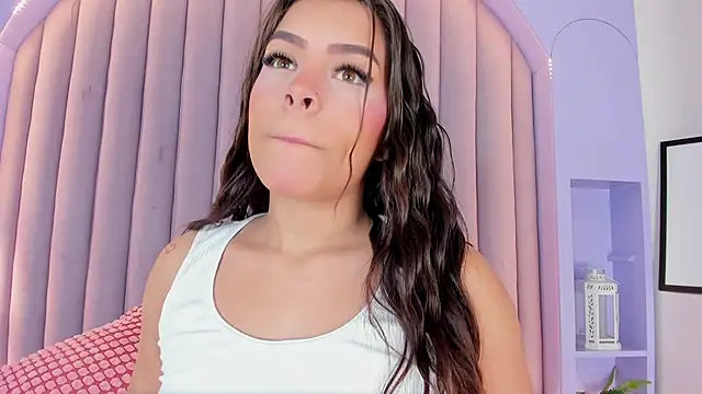 Snapshot of KeendraFox_ chatting on September 2025 04:52:01 PM KeendraFox online show from September 2025 04:52:01 PM