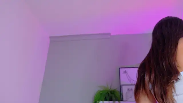 Snapshot of KeendraFox_ chatting on November 2025 10:16:01 AM KeendraFox online show from November 2025 10:16:01 AM