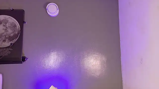 Snapshot of KeendraFox_ chatting on December 2025 10:35:01 AM KeendraFox online show from December 2025 10:35:01 AM