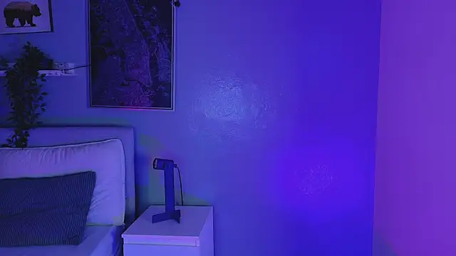 Snapshot of KeendraFox_ chatting on December 2025 10:44:02 AM KeendraFox online show from December 2025 10:44:02 AM