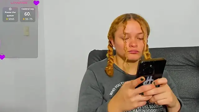 Cherrysweetyx online show from March 2026 12:23:01 PM