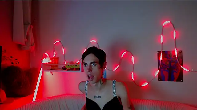 AlexNaughty14 online show from October 2025 08:33:01 AM