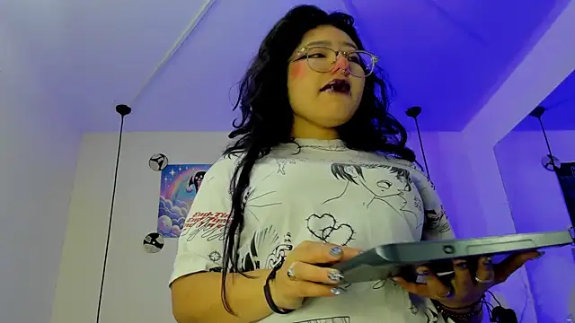 Snapshot of SabrinaV_ chatting on July 2026 11:16:02 AM SabrinaV online show from July 2026 11:16:02 AM