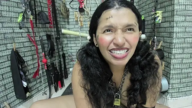 Snapshot of BDSM_MEDUZA chatting on May 2026 11:51:02 AM BDSM MEDUZA online show from May 2026 11:51:02 AM