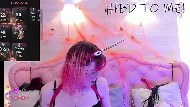 Rossiie Hunt  online show from October 2025 07:25:02 PM