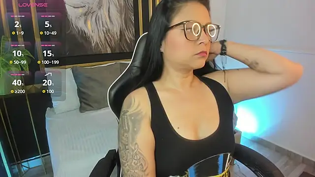 Snapshot of nare_celebi_ chatting on October 2025 07:44:02 PM nare celebi online show from October 2025 07:44:02 PM