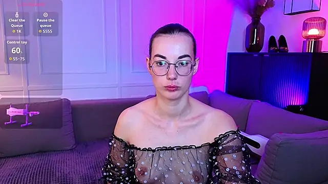 EmmaJakson online show from October 2025 05:36:02 PM