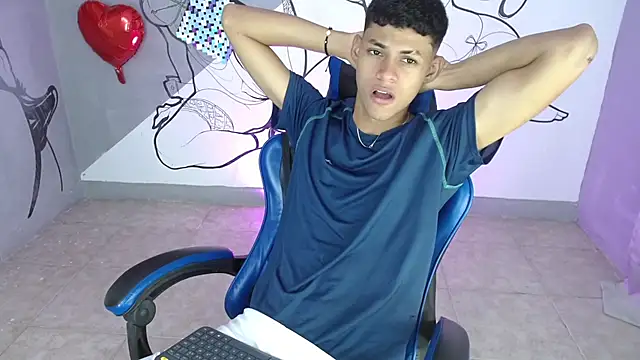 deivid bigcock1 online show from September 2025 12:35:01 AM