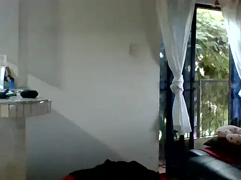 Snapshot of XavierFox1 chatting on November 2025 07:46:01 PM XavierFox1 online show from November 2025 07:46:01 PM