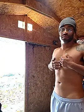 Snapshot of Justahungdad chatting on September 2025 02:10:01 PM Justahungdad online show from September 2025 02:10:01 PM