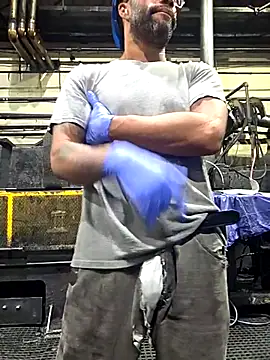 Snapshot of Justahungdad chatting on October 2025 11:18:02 AM Justahungdad online show from October 2025 11:18:02 AM