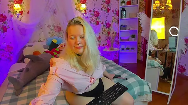 RoseThomas  online show from November 2025 08:36:02 AM