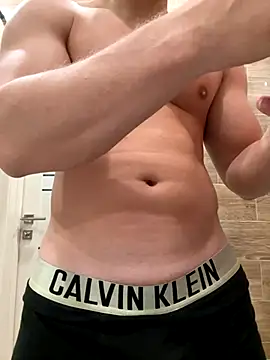 Snapshot of Magic-love1 chatting on November 2025 07:58:01 AM Magic-love1 online show from November 2025 07:58:01 AM