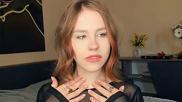 MaliaBourraine online show from April 2026 07:20:01 AM