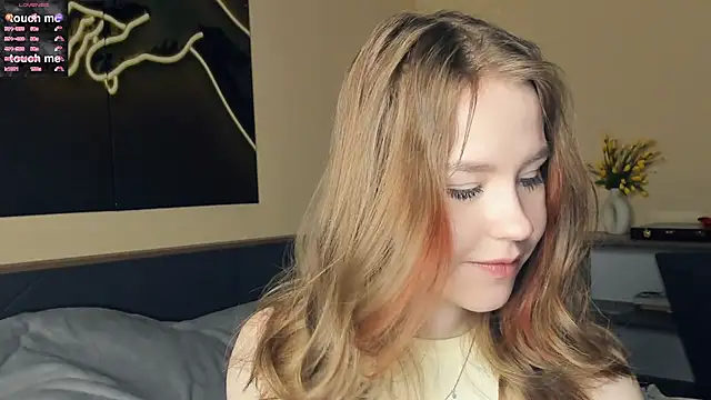 MaliaBourraine online show from April 2026 07:13:02 AM