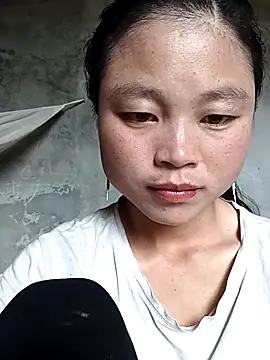 clara-cute online show from October 2025 04:42:01 AM