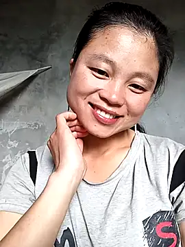clara-cute online show from October 2025 04:46:02 AM