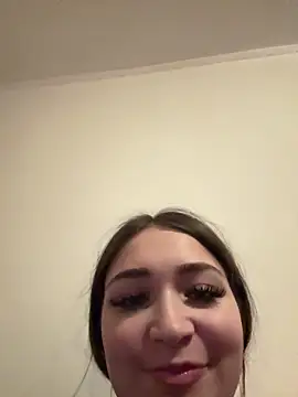 EllaClarke online show from February 2026 03:32:01 PM