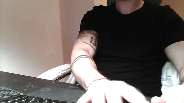 yourfantasy777 online show from February 2026 08:32:01 PM