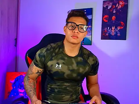 Snapshot of evan_greey chatting on October 2025 01:45:02 PM evan greey online show from October 2025 01:45:02 PM