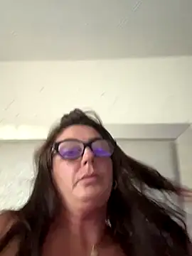 Rileyxxx69 online show from September 2025 08:20:01 PM