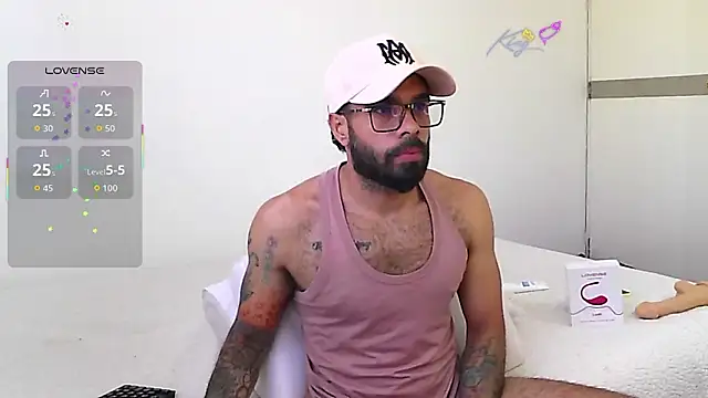 htrebor87 online show from February 2026 05:35:01 PM