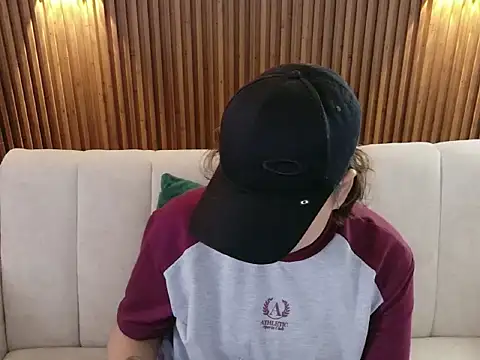 dirty feelena online show from December 2025 07:32:01 PM