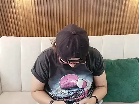 dirty feelena online show from January 2026 04:33:02 PM